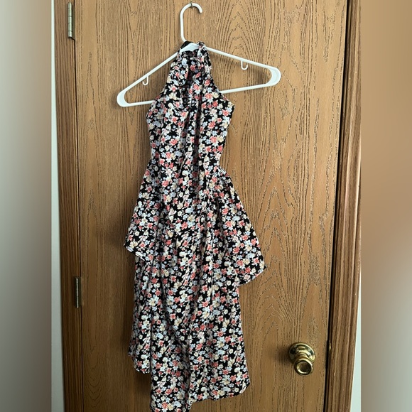 Pretty Garden Floral Sundress, NWT - Picture 9 of 11